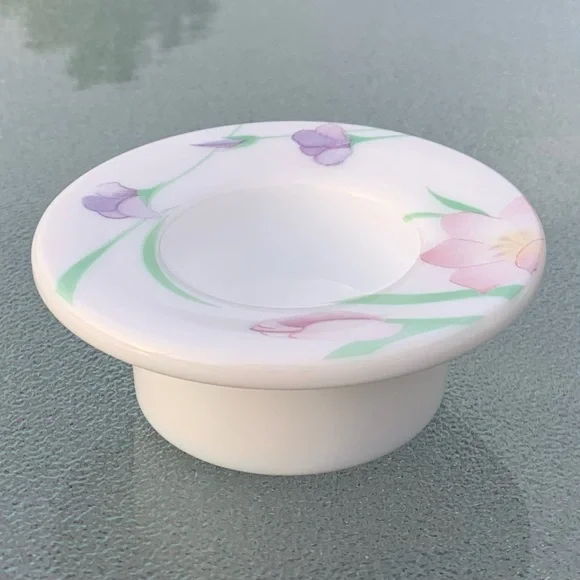 Arcopal Les Fantaisies White Glass Floral Candle Holder Tealight Votive - Picture 2 of 8